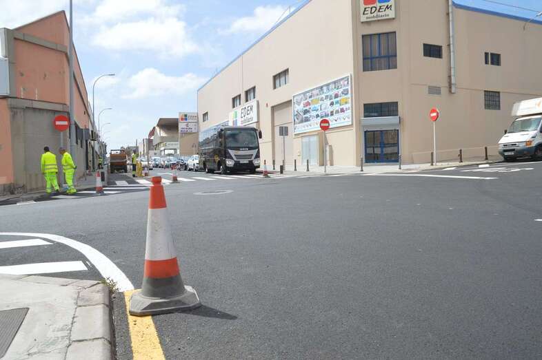 Imagen de archivo de una vía del Parque Empresarial de El Goro (Foto TA)